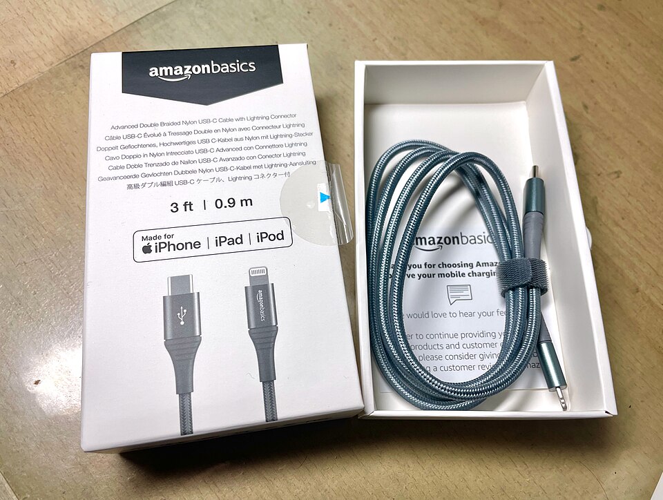 Кабель USB-C — Lightning (оригинал)